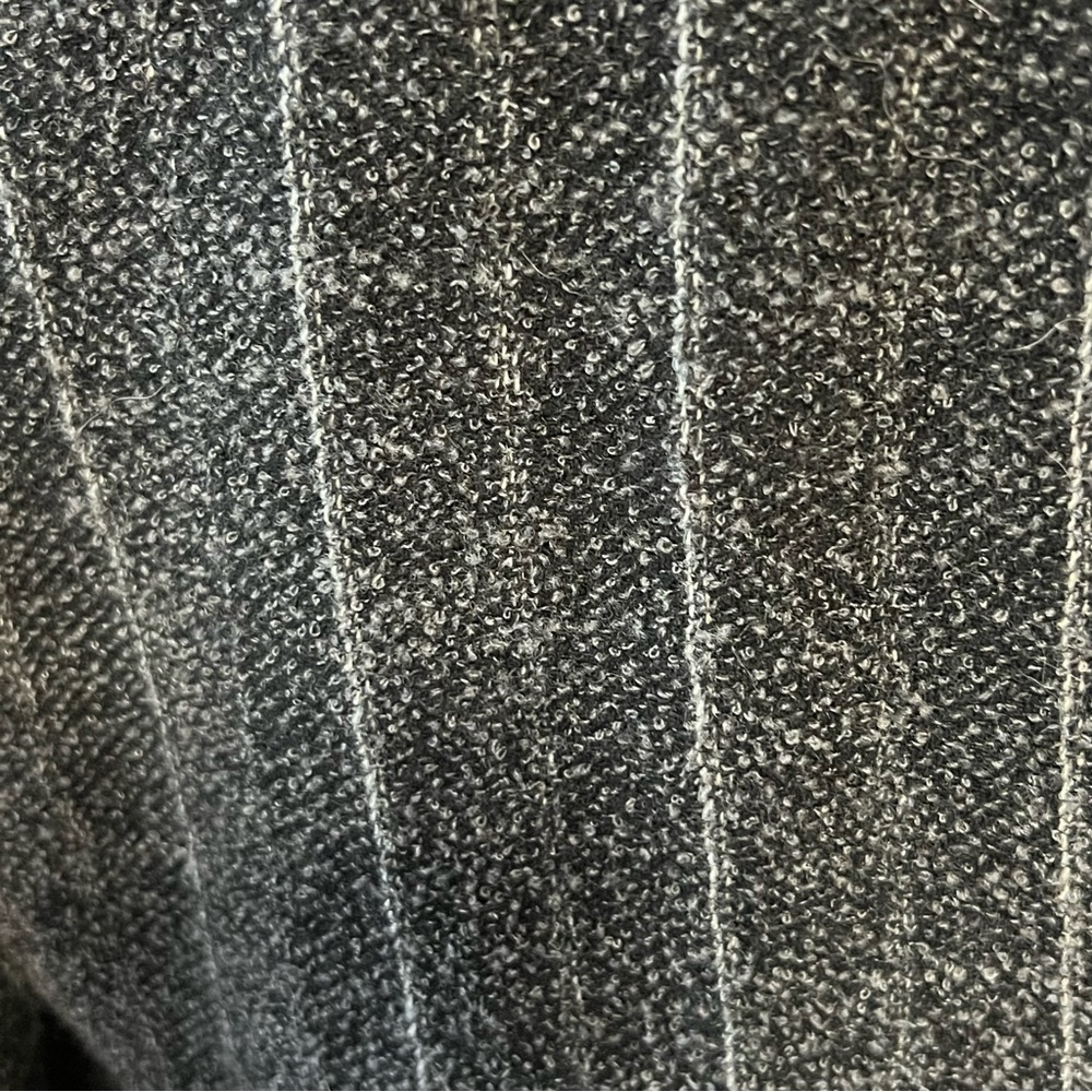 Armani Collezioni Gray Pinstripe Blazer Jacket Wool size 12 - Picture 7 of 10